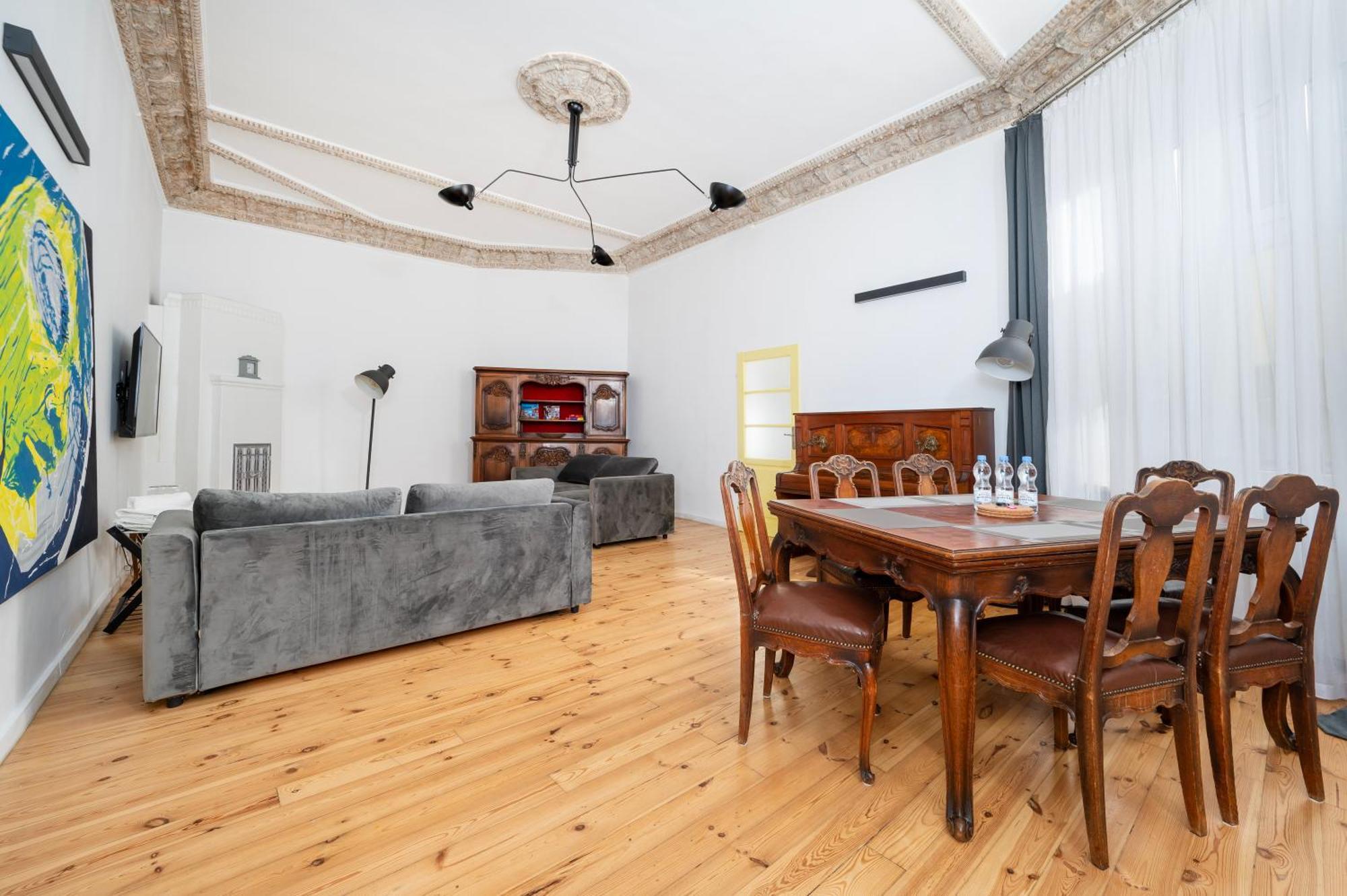 Central Family Apartment Λοτζ Εξωτερικό φωτογραφία